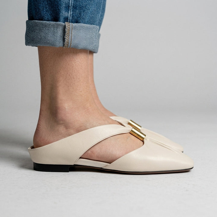 Leah | T-Bar Mule