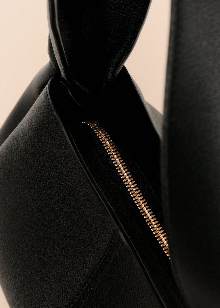 ALMA Tote – East West | Black