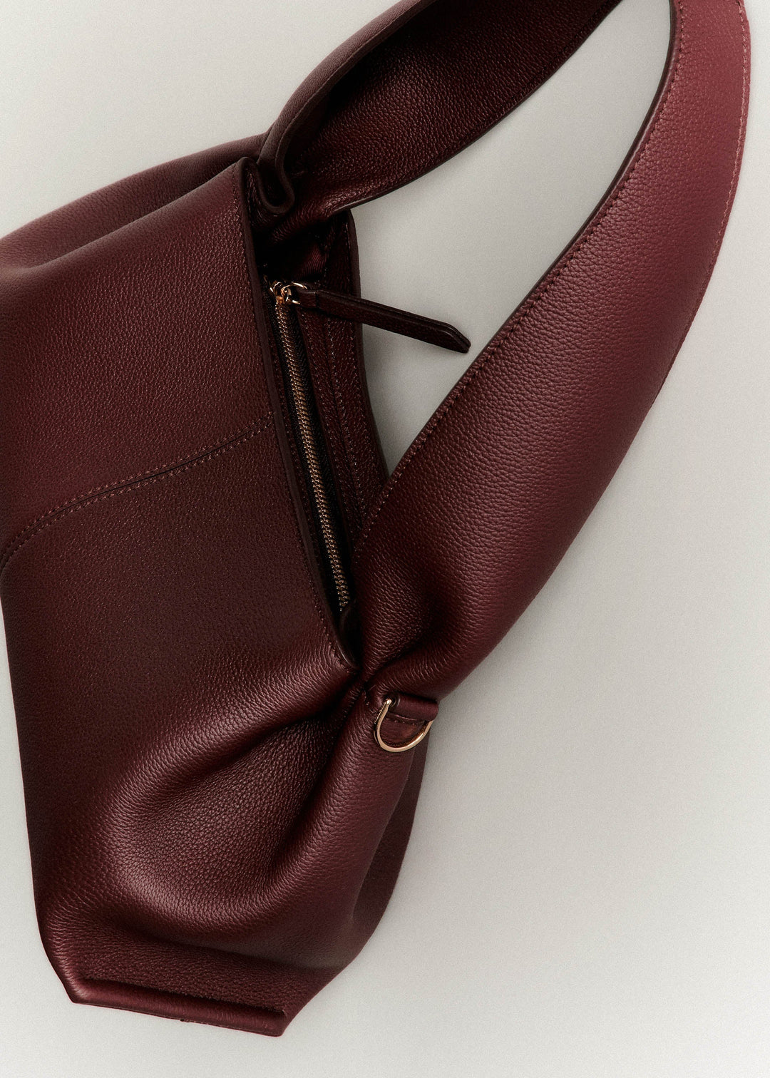 ALMA Tote – East West | Black Cherry