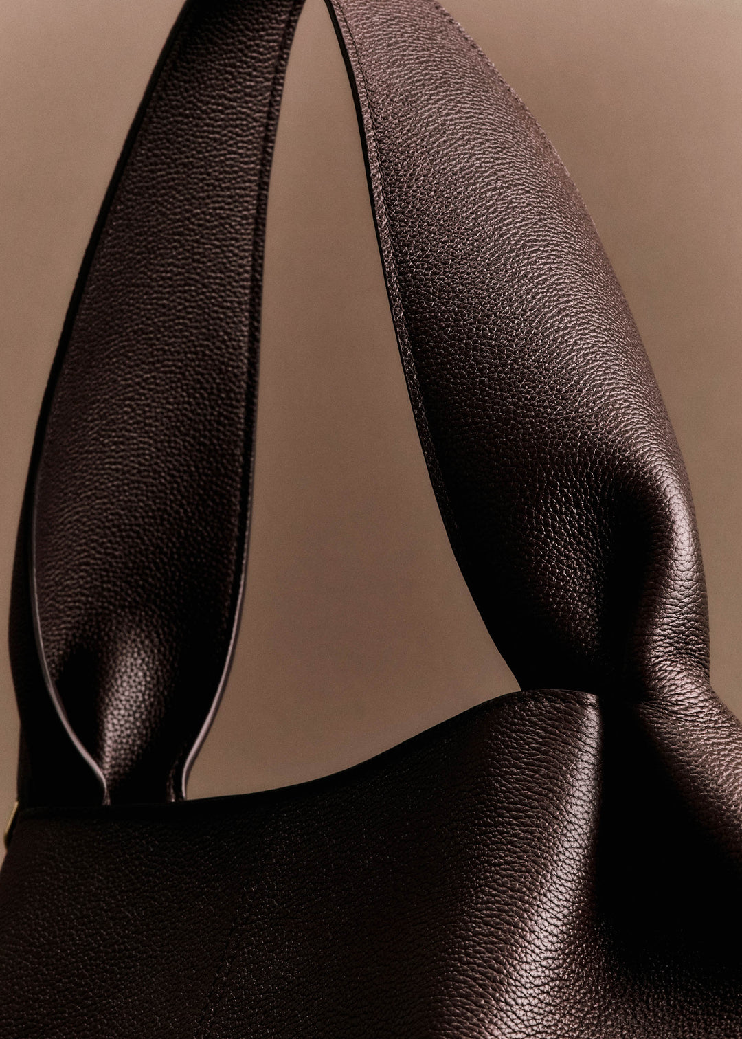 ALMA Tote – East West | Ebony