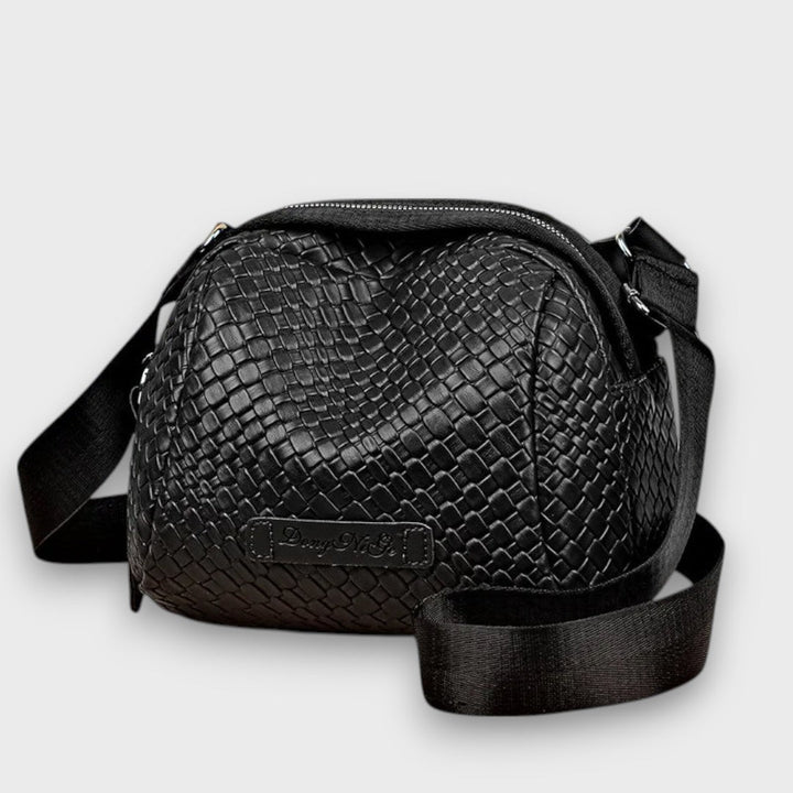Bronelle – Braided Crossbody Bag in Shell Shape