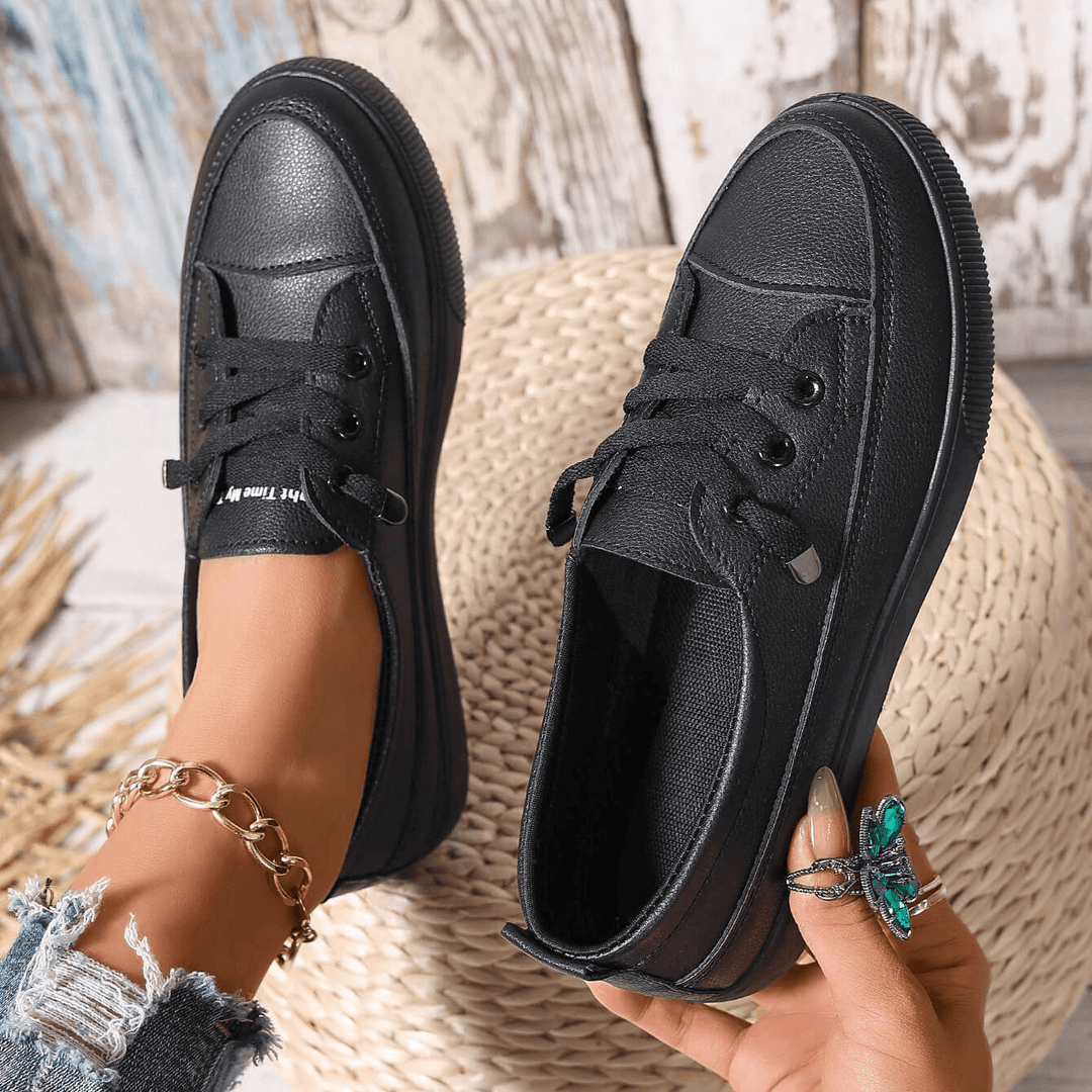 Norah | Laced Orthopedic Shoes