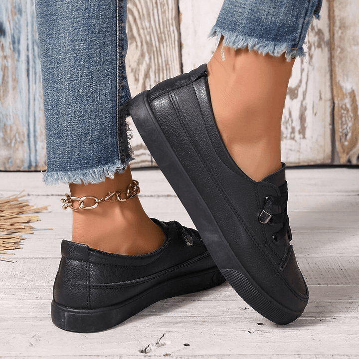 Norah | Laced Orthopedic Shoes