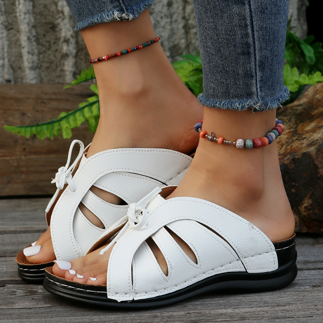 Kamila | Relaxed and Cozy Sandals