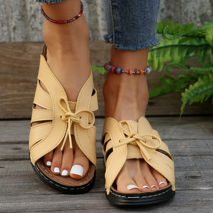 Kamila | Relaxed and Cozy Sandals